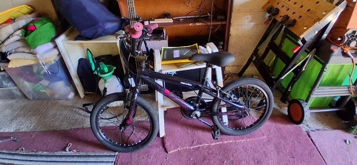 Girl Kids Bike for sale