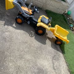 tractor