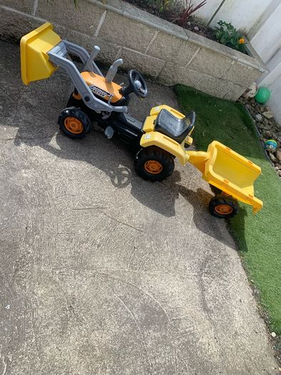 tractor
