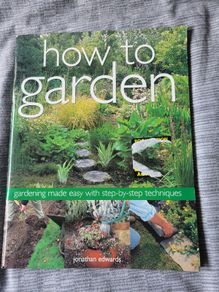 Book - How to Garden