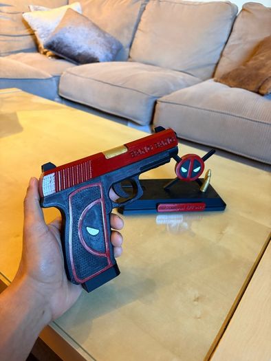 Deadpool Inspired Decorative Pistols Replica / 3D Printed Collectible with Display Stand