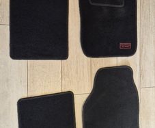 Full set of car mats