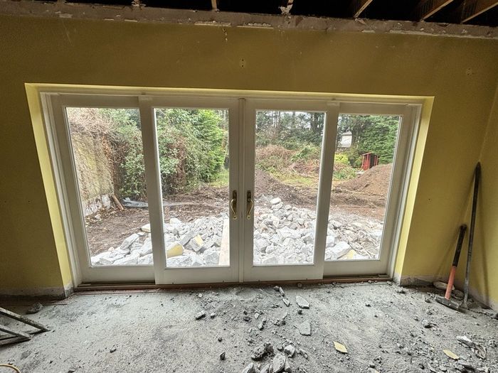 Sliding Door