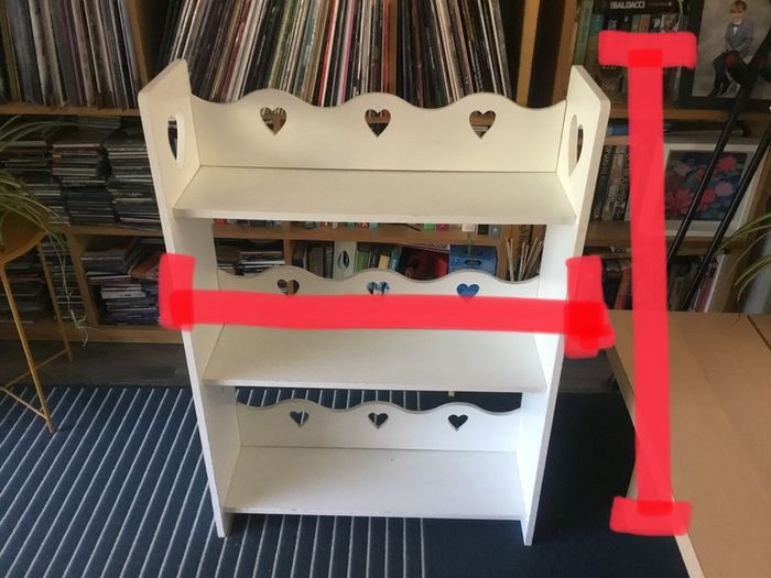 bookshelf
