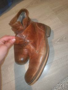 men's shoes