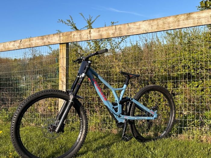 mountain bike specialised demo expert