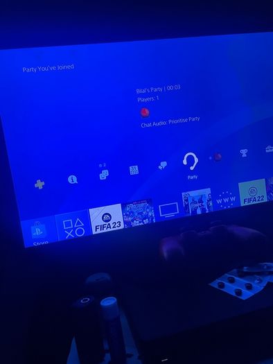 Ps4 1TB + 1 x Controller