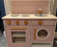 Kids Kitchen