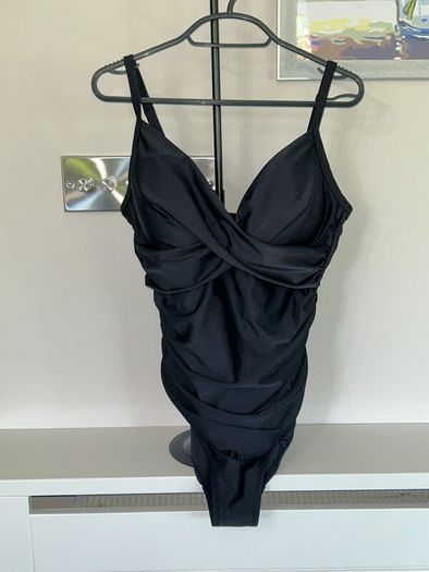 Ladies Black Tummy Control Swimsuit from Very Size UK 16 / EU 44