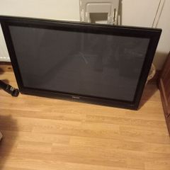 Philips 42 inch tv with wall bracket
