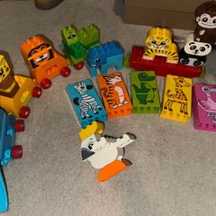 Lego Duplo animal bundle and train