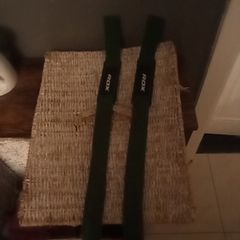 Weight lifting straps
