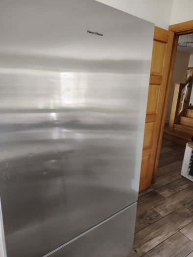 Fridge freezer