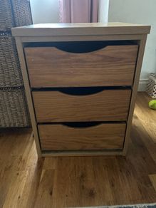 Bedside table