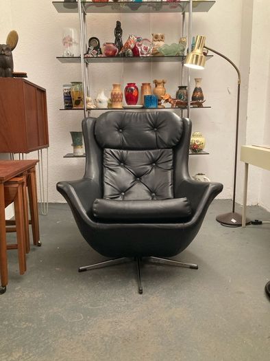1960s Parker Knoll Egg Chair - Warehouse and Showroom Open  Saturday 10th October 12 til 4pm  Eircode R95T227