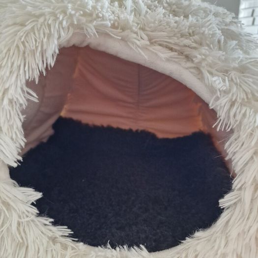 pet bed/cave
