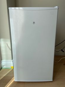 Under counter fridge