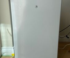 Under counter fridge