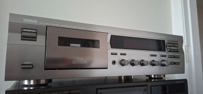 Yamaha KX-393 -Titanium- Single Drive Deck