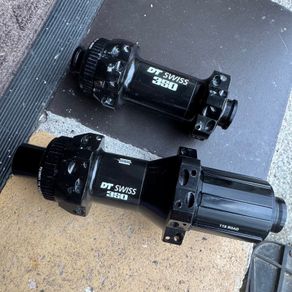 350 Hubs front and rear 12mm x 142mm disc CL 24 holes