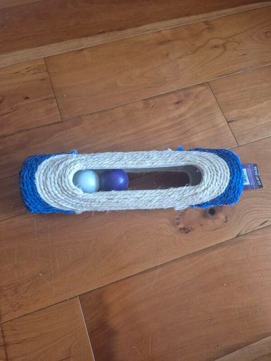 cat's toy