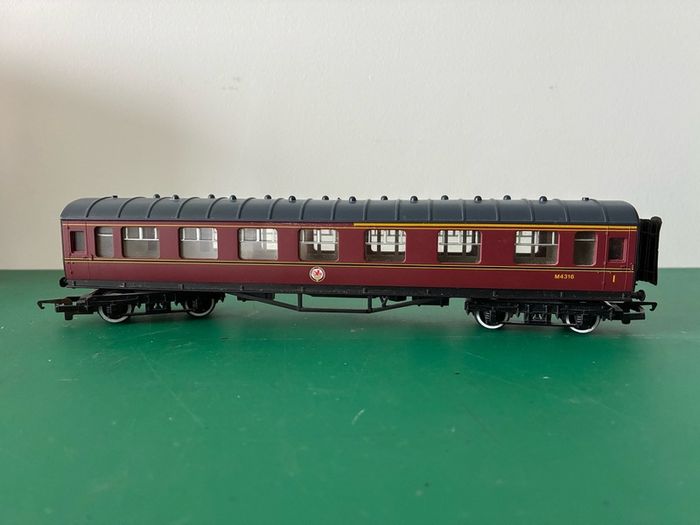 Two OO Gauge Red Passenger Coaches