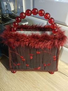 Handbag Style Table Lamp