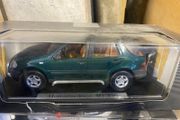 1:18 Mercedes ML jeep diecast. Genuine model