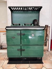Oil-Fired Stanley 100K Cooker & Boiler