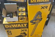 DeWalt Hedge Trimmer &amp; Axial Blower Kit