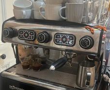 Coffee Machine and 2 Grinders