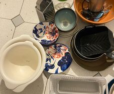 Kitchen bric and brac