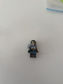 lego Ninjago hero Cole nj0606