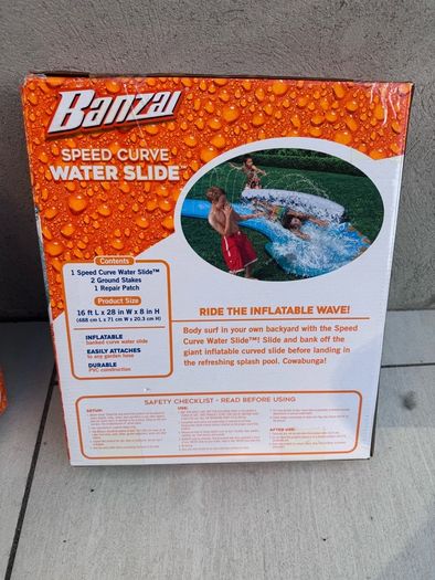 Banzai Speed Curve Water Slide