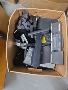 Free 200 Pcs Laptop Battery