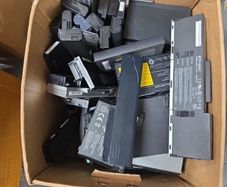Free 200 Pcs Laptop Battery