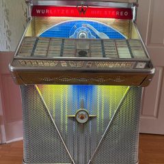 Wurlitzer 2410  1960 Fully Functional  Complete Collectors Piece
