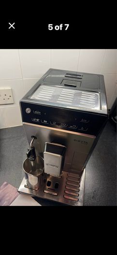 De'Longhi Eletta Plus fully automatic bean-to-cup coffee machine. Lucan 22