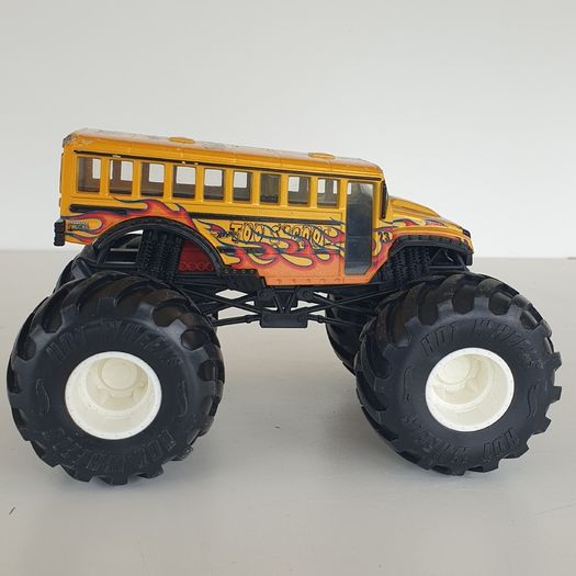 Monster truck Too S'ool 1:24 scale Mattel