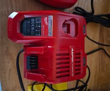 Milwalkee M18-M12 Fast charger.