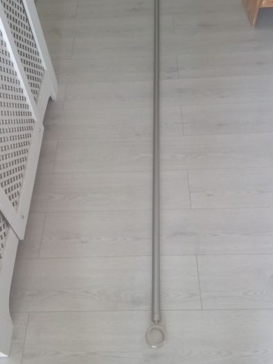 Curtain pole