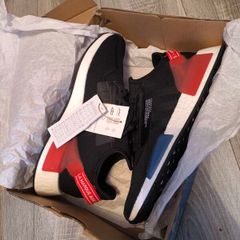 Adidas NMD R1 V2 trainers