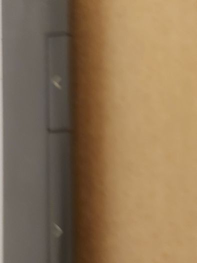 Amazon Kindle, Model No. D00901, Needs new Battery I think, not coming on