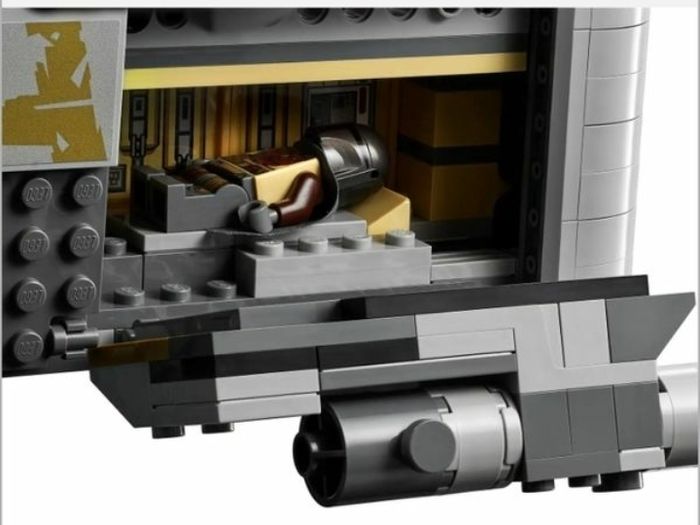 Retired Lego Star Wars 75292 The Razor Crest