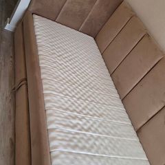 single bed