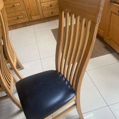 kitchen table and chairs