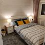 One Bedroom Log Cabin Image 5