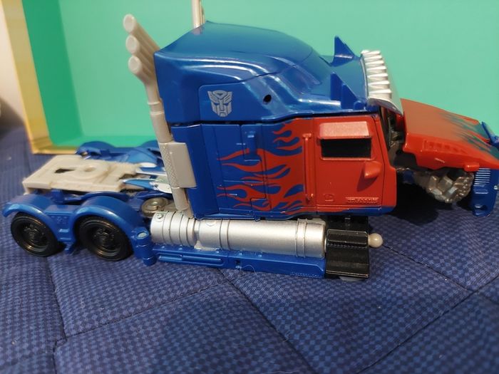 Transformer optimus