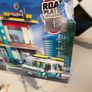 Lego. City. 60371. Plus Tub and Mini Figures. Original. Image 3