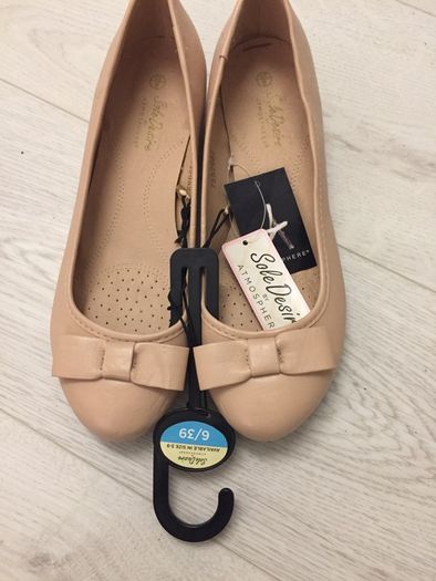 Brand New Nude Pumps Size 6